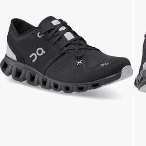 On Running Black and Gray Athletic Shoes